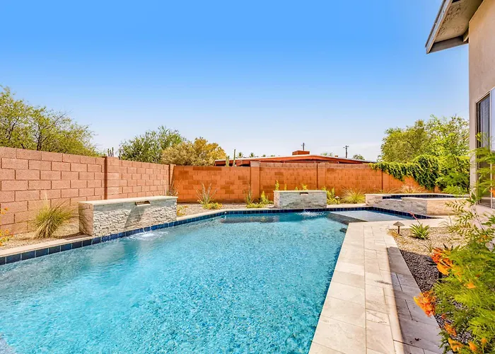 Slice Of Paradise * Scottsdale